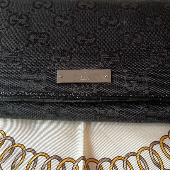 🛍Gucci Made in Italy - Picture 4 of 8
